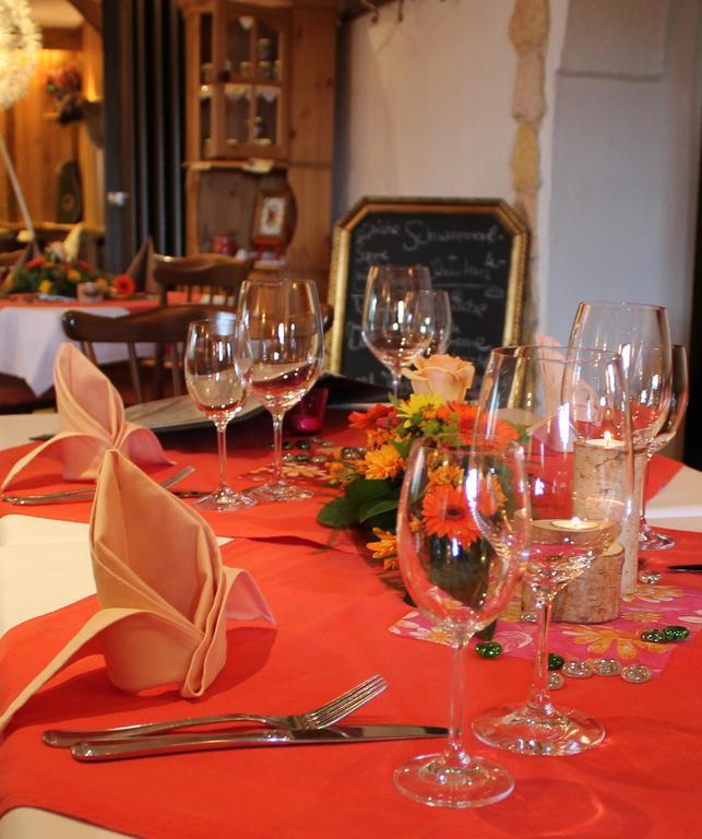 Antjes Schmankerlhotel Und Restaurant Trostau Экстерьер фото